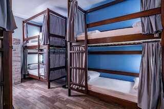 Хостелы Station Hostel Харьков Кровать в общем 8-местном номере для мужчин и женщин-4